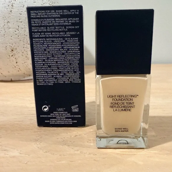 NARS Light Reflecting Foundation Light 3 Gobi | New in Box - Picture 2 of 3